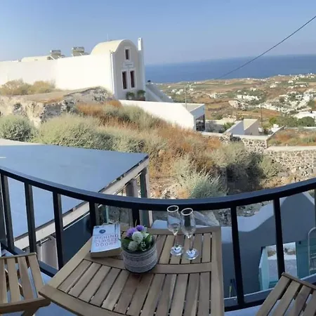 Fira Center Houses Exterior photo
